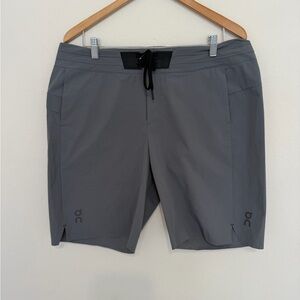 On Running Hybrid Shorts in Gray